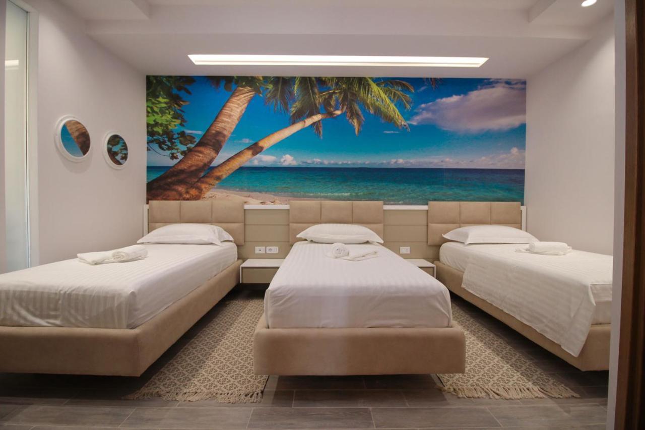 Hotel Kristera Vlorë Εξωτερικό φωτογραφία
