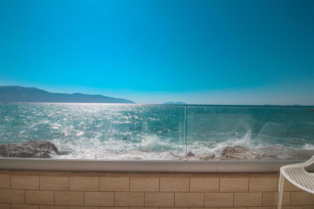 Hotel Kristera Vlorë Εξωτερικό φωτογραφία