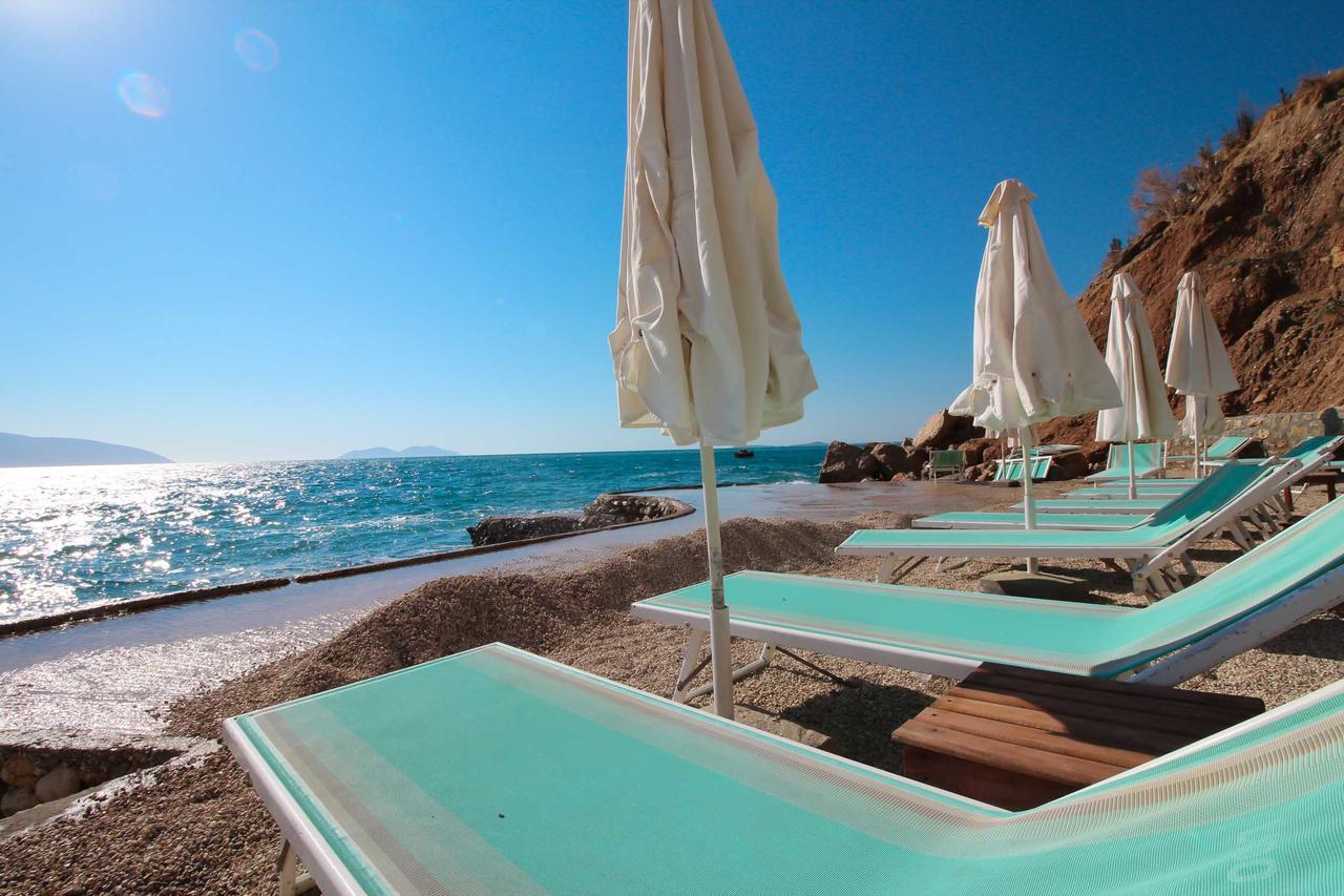 Hotel Kristera Vlorë Εξωτερικό φωτογραφία